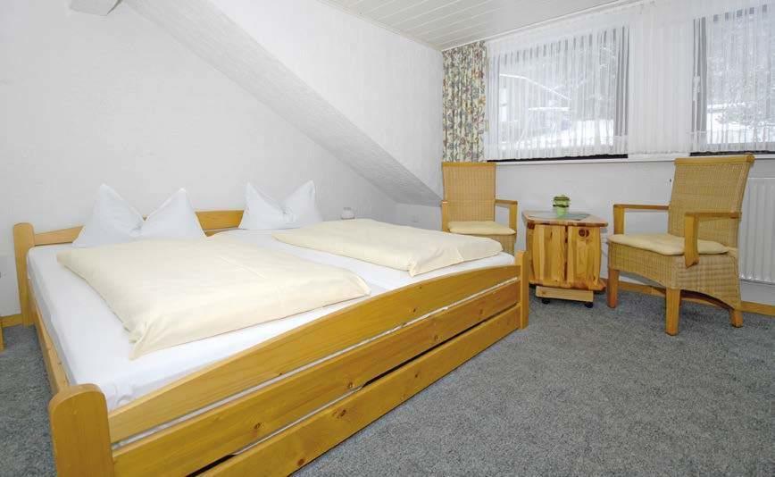 Pension "Dorfkrug" Winterberg Room photo