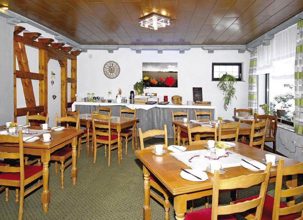 Pension "Dorfkrug" Winterberg Exterior photo