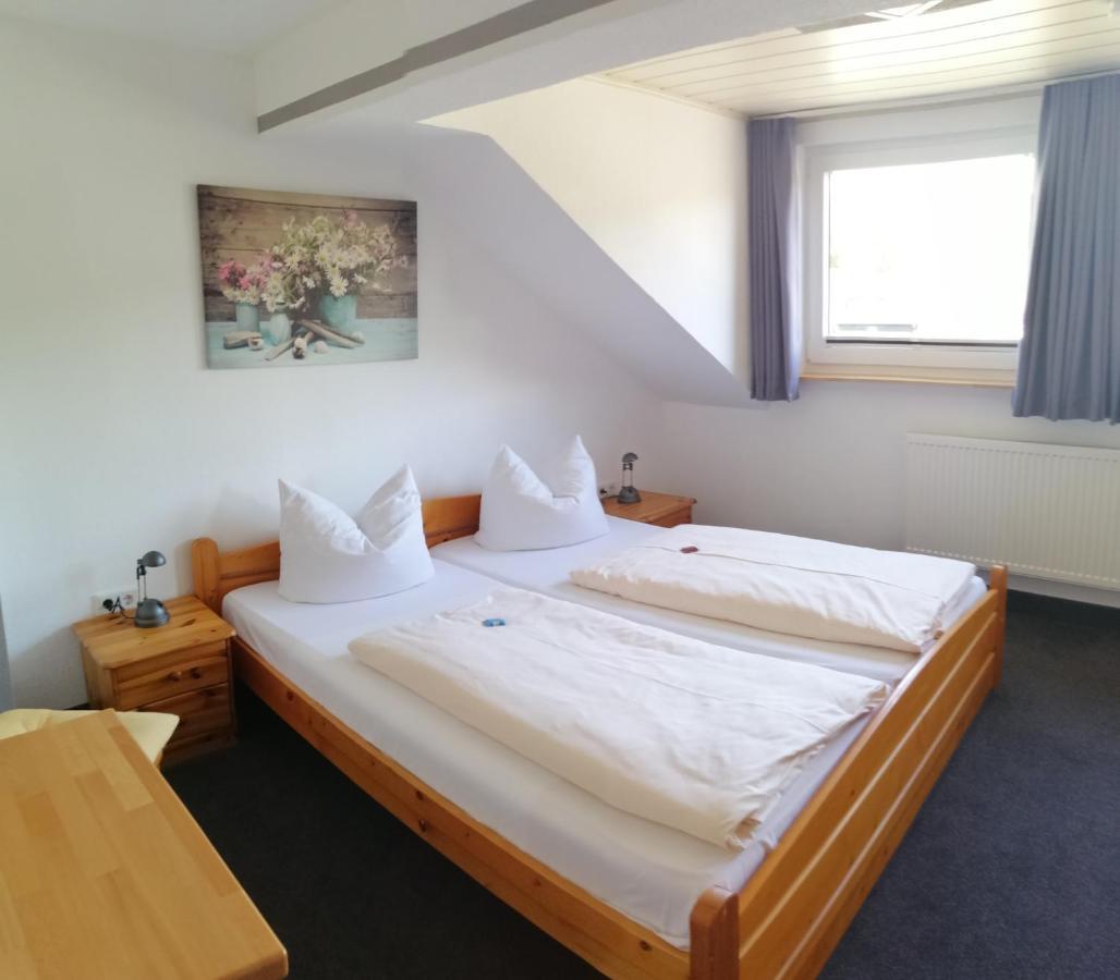 Pension "Dorfkrug" Winterberg Exterior photo